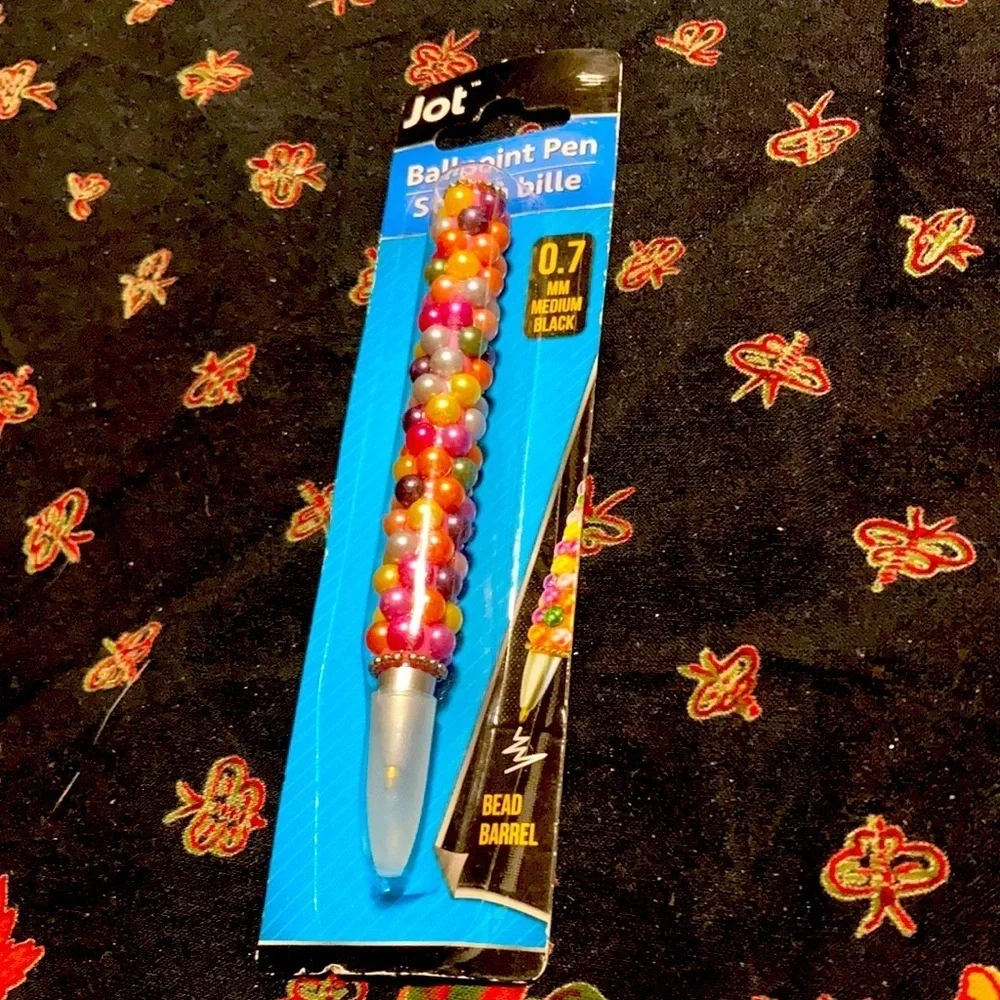 Ballpoint Pen With Colorful Beads With Medium Black Ink